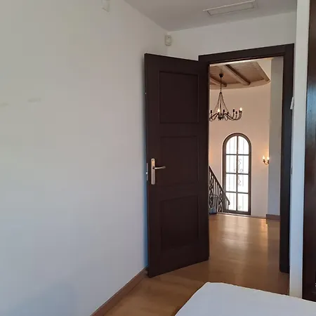 Noctua La Quinta Golf 022 מארבלה