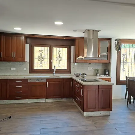 ヴィラ Noctua La Quinta Golf 022 マルベーリャ