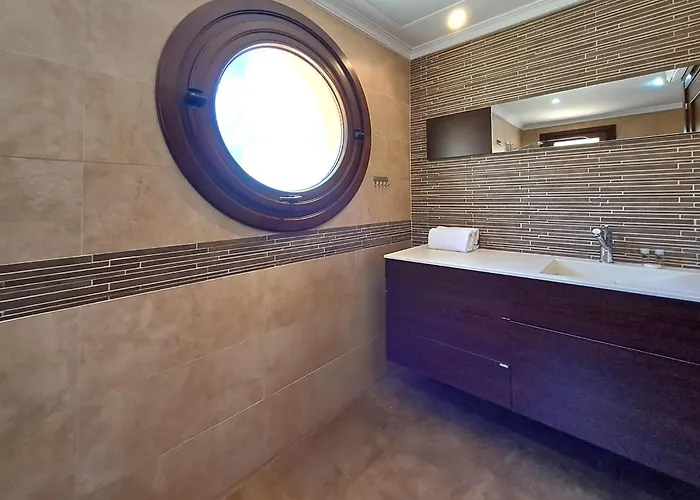 فيلة Noctua La Quinta Golf 022 *